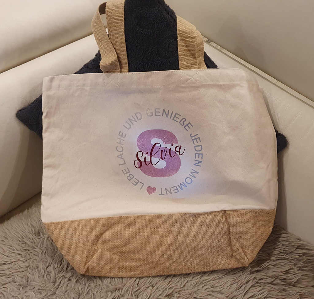 Beplottete Filztasche mit individuellem Motiv